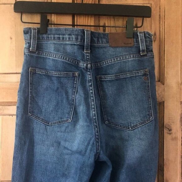 Madewell 25 Raw Hem Straight Ankle Jeans‎ - Picture 6 of 7